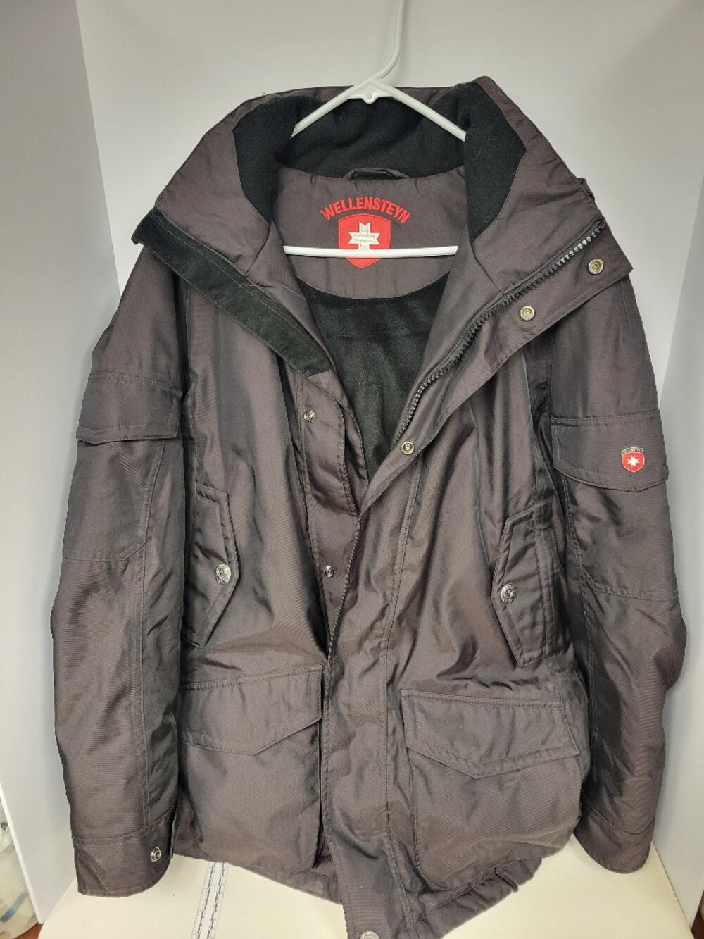 Wellensteyn Kodiacs Men's Large Insulated Hooded Parka